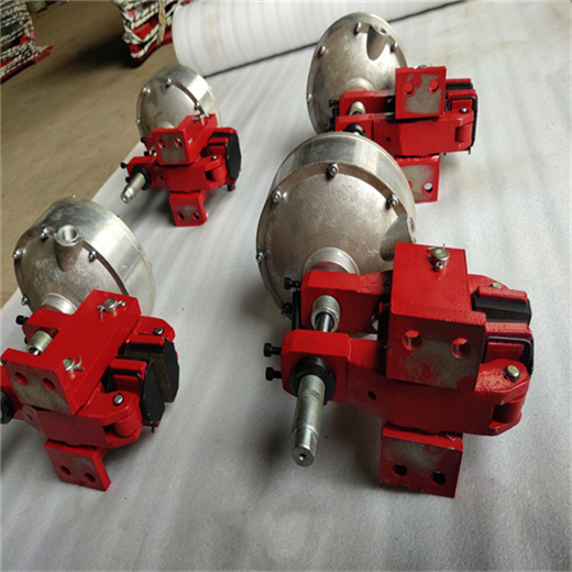 什么是鉗盤(pán)式制動(dòng)器？